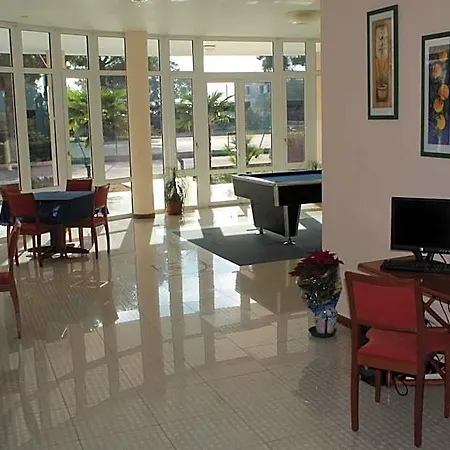 Minerva Hotel 3*