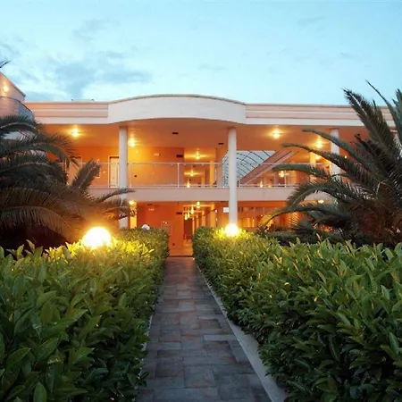 ホテル ミネルヴァ 3*