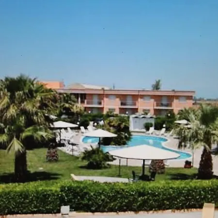 ミネルヴァ ホテル ブリンディジ