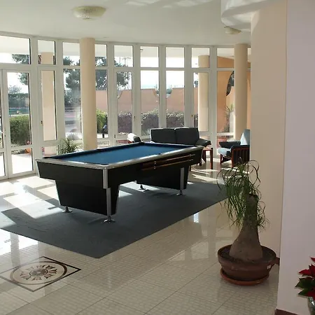 ホテル ミネルヴァ ブリンディジ