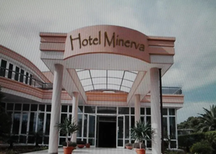 Minerva Hotel 3*